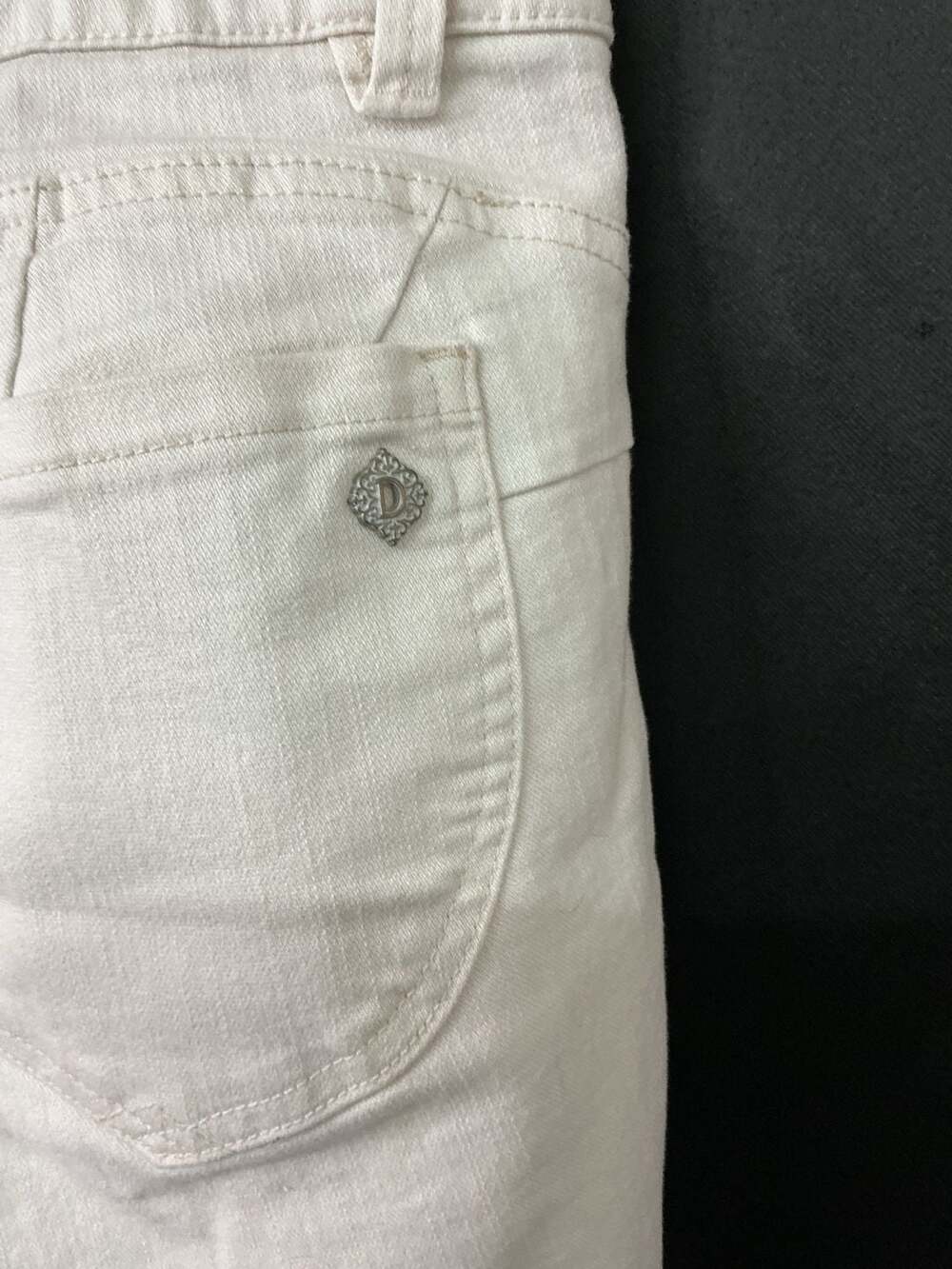 Democracy Ab'solution White Denim Shorts Size 10 - Picture 4 of 6